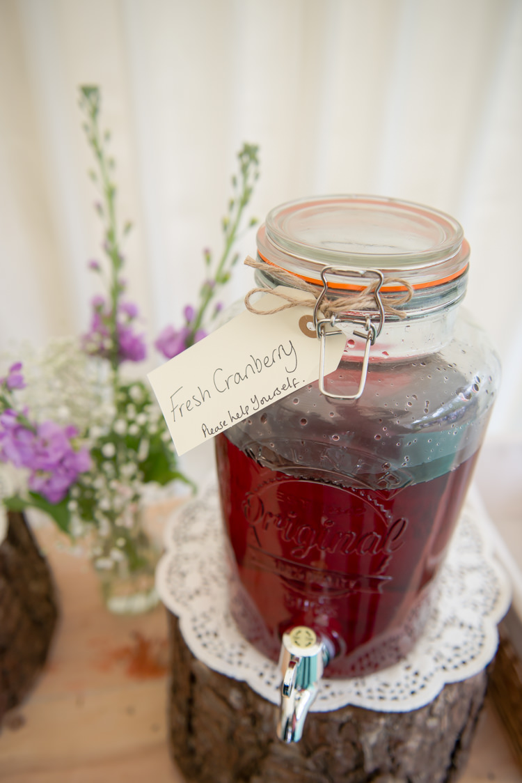 Drinks Log Lace Dispenser Cranberry Rustic Woodland Glade Wedding http://razzleberryphotography.co.uk/