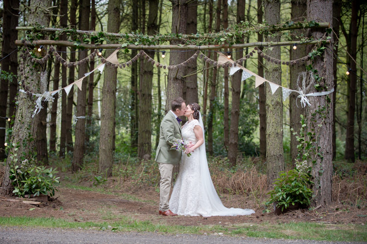 Rustic Woodland Glade Wedding http://razzleberryphotography.co.uk/