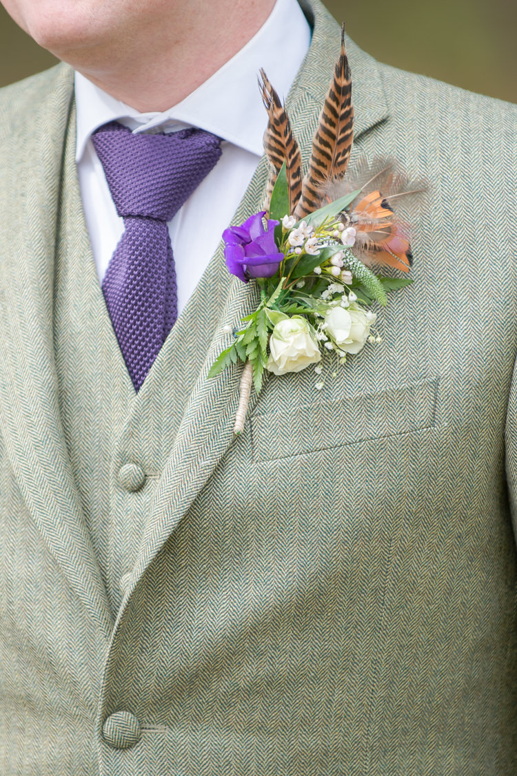 Feather Buttonhole Groom Rustic Woodland Glade Wedding http://razzleberryphotography.co.uk/