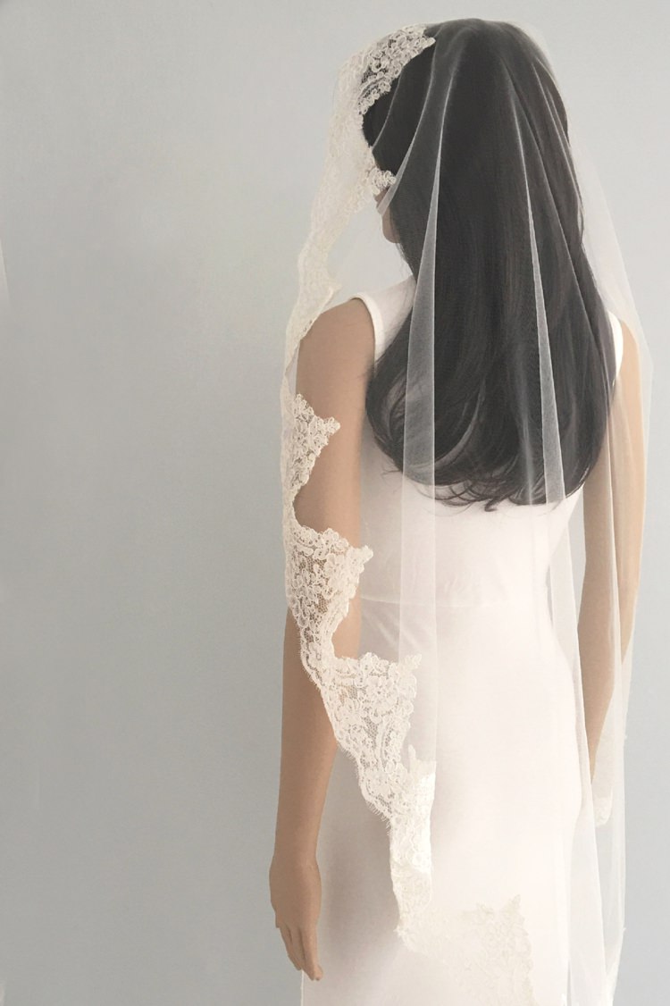 Britten Wedding Veils Alternative Different