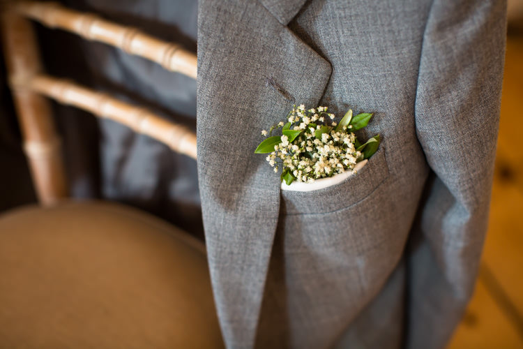 Colourful DIY Village Hall Wedding http://samanthagilrainephotography.com/