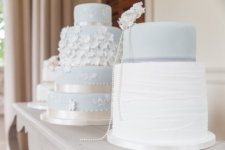 Soft Classic Romantic Wedding Ideas http://www.mckenzie-brown.com/