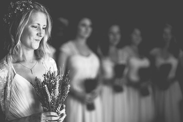 Chilled Festival Lavender Wedding http://storyandcolour.co.uk/