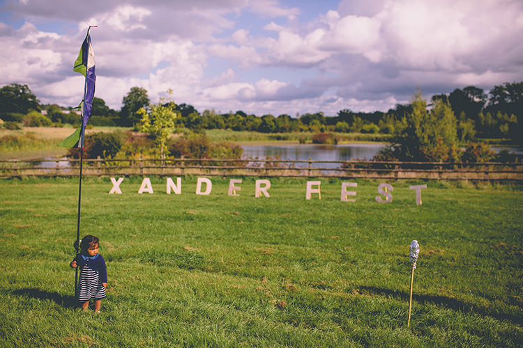 Chilled Festival Lavender Wedding http://storyandcolour.co.uk/