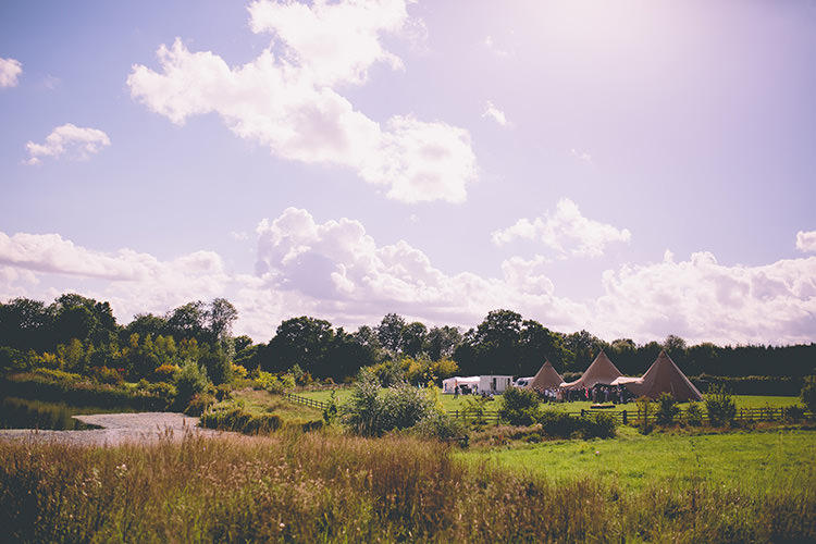 Chilled Festival Lavender Wedding http://storyandcolour.co.uk/