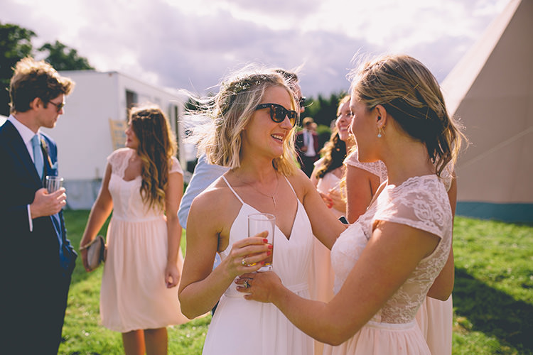 Chilled Festival Lavender Wedding http://storyandcolour.co.uk/