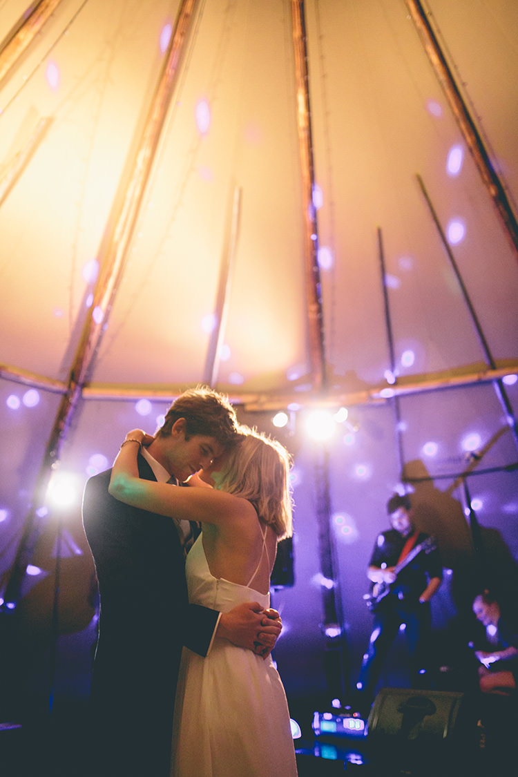 Chilled Festival Lavender Wedding http://storyandcolour.co.uk/