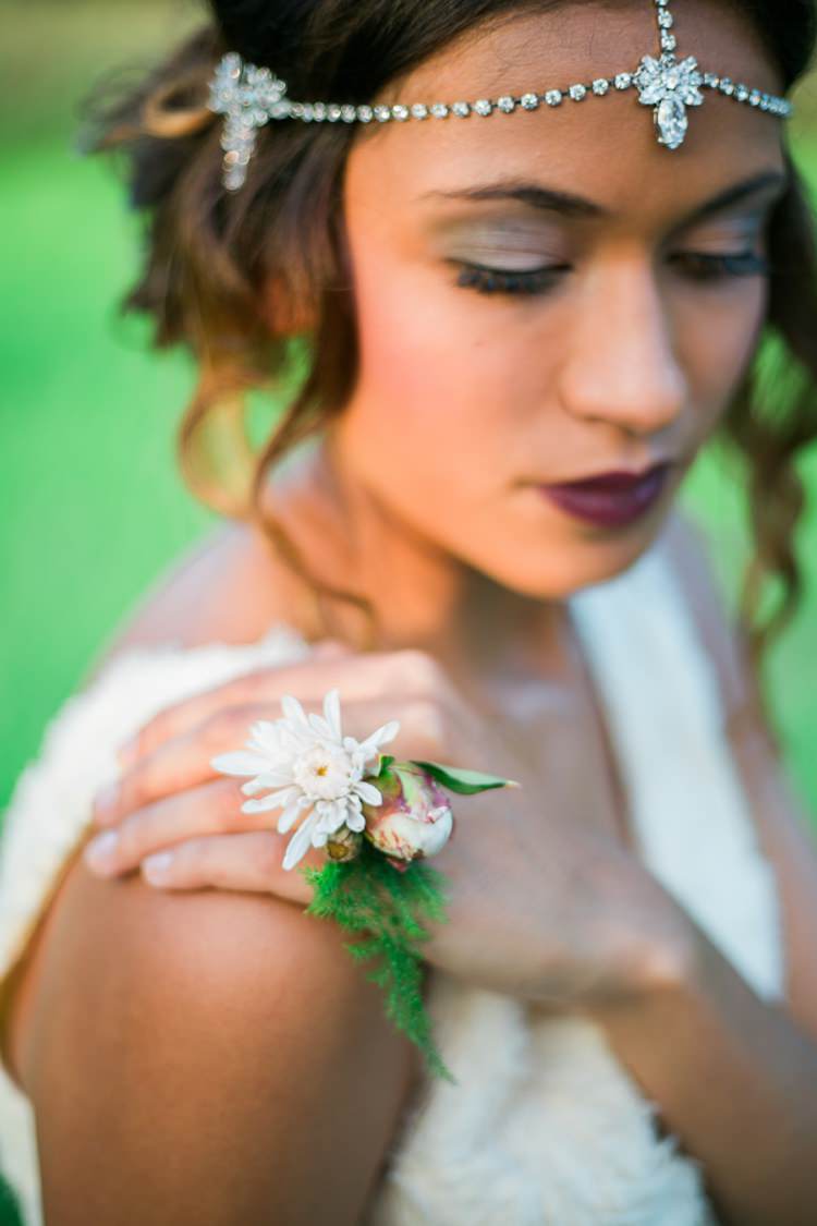 Flower Ring Bride Bridal Quirky Vintage Kiss Wedding Ideas http://www.sarahheartsphotography.com/