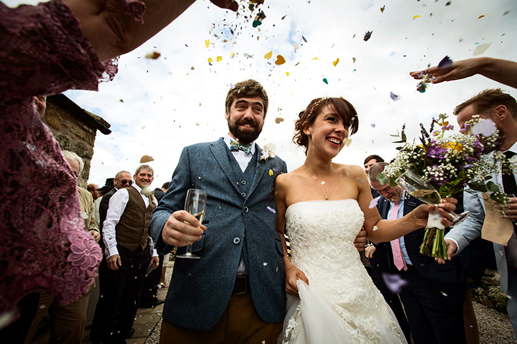 Confetti Throw Home Made Farm Tipi Wedding http://alexabbottphotography.co.uk/