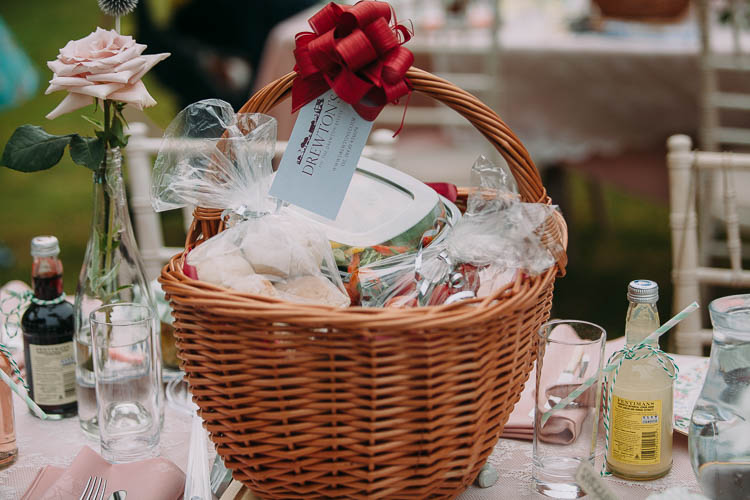 Picnic Food Hamper Quirky Stylish Home Made Woodland Wedding http://bloomweddings.co.uk/