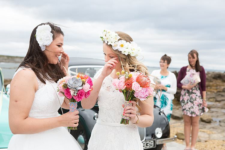 Bright Fresh Mexican Inspired Wedding http://www.photographybykatie.co.uk/