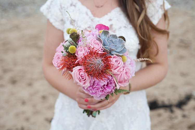Bright Fresh Mexican Inspired Wedding http://www.photographybykatie.co.uk/