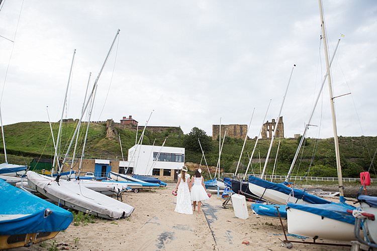 Bright Fresh Mexican Inspired Wedding http://www.photographybykatie.co.uk/