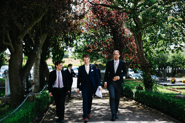 Relaxed DIY Pastel Wedding http://www.honeyandthemoonphotography.co.uk/