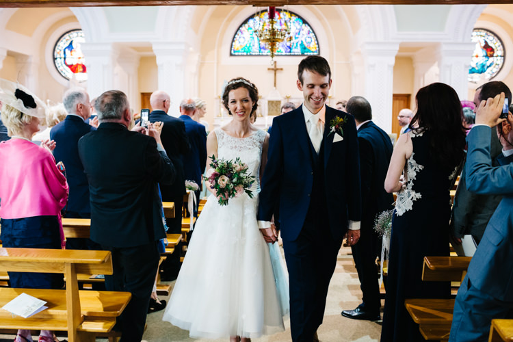 Relaxed DIY Pastel Wedding http://www.honeyandthemoonphotography.co.uk/