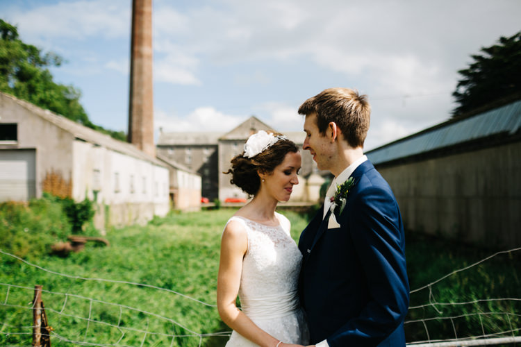 Relaxed DIY Pastel Wedding http://www.honeyandthemoonphotography.co.uk/