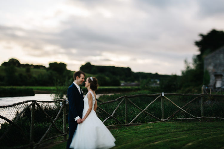Relaxed DIY Pastel Wedding http://www.honeyandthemoonphotography.co.uk/