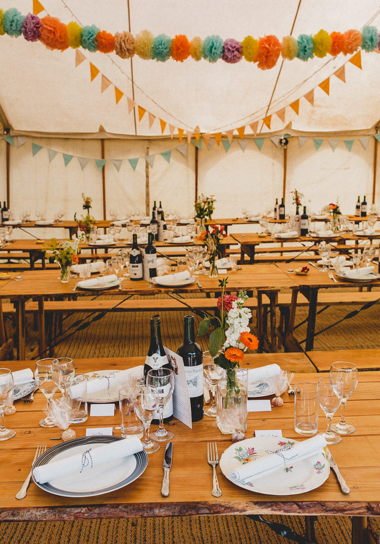 Wedding Pom Pom Ideas Tipi Garland http://www.noeldeasington.com/