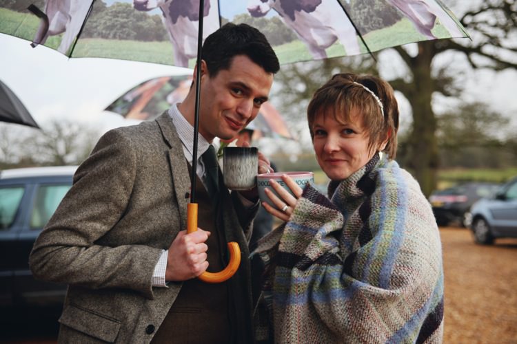 Home Made Seasonal Cosy Wedding http://hannahtrottphotography.format.com/