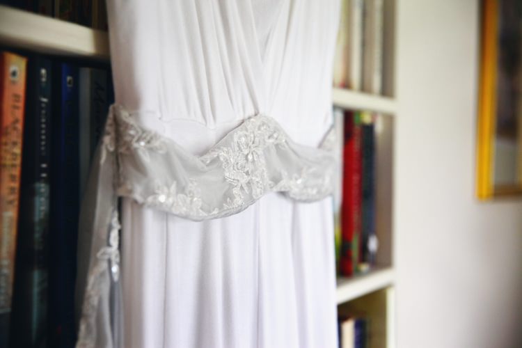 Home Made Seasonal Cosy Wedding http://hannahtrottphotography.format.com/