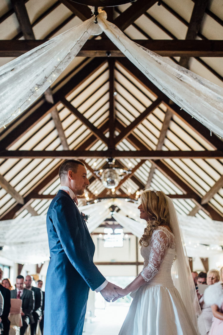 Pink Winter Wonderland Wedding http://www.struthphotography.com/