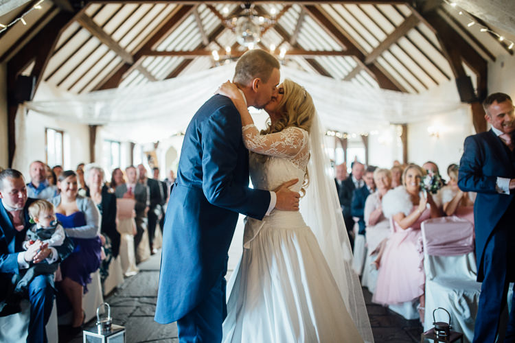 Pink Winter Wonderland Wedding http://www.struthphotography.com/