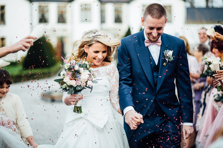 Confetti Throw Pink Winter Wonderland Wedding http://www.struthphotography.com/