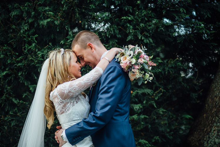 Pink Winter Wonderland Wedding http://www.struthphotography.com/
