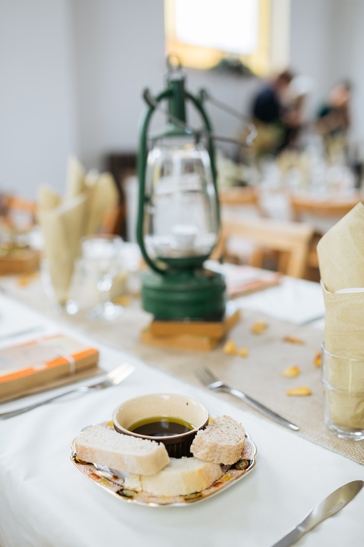 Autumn Literary Hand Made Wedding http://jamesandlianne.com/