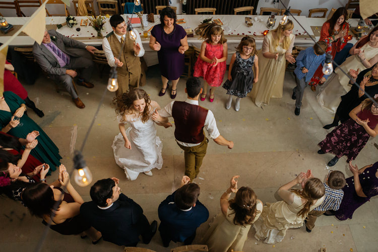 Autumn Literary Hand Made Wedding http://jamesandlianne.com/