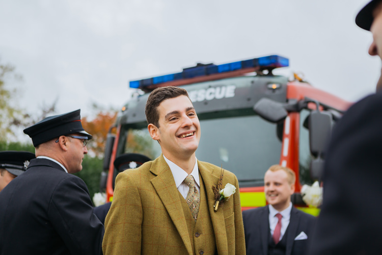 Autumn Literary Hand Made Wedding http://jamesandlianne.com/