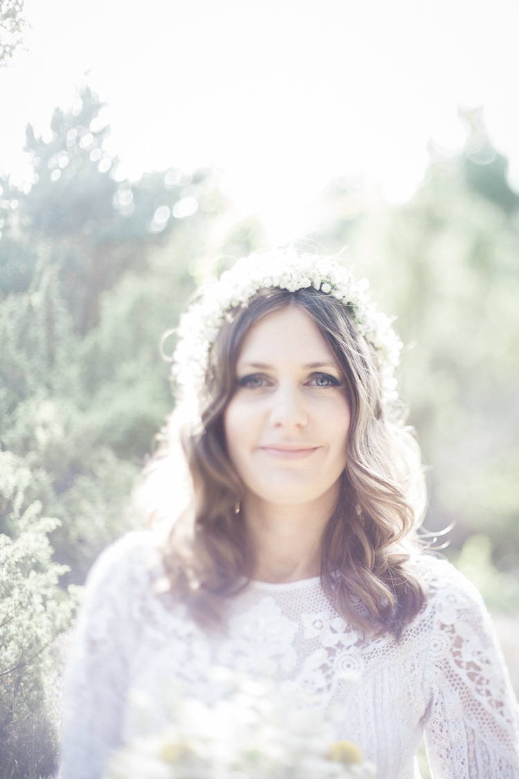 Waves Curls Hair Bride Bridal Flower Crown Baby Breath Gypsophila Bohemian Loch Pine Forest Wedding http://solenphotography.co.uk/