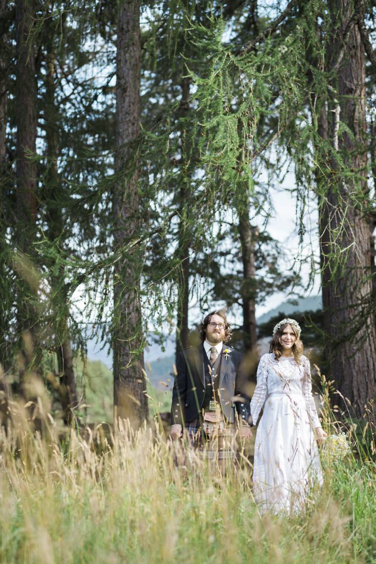 Bohemian Loch Pine Forest Wedding http://solenphotography.co.uk/
