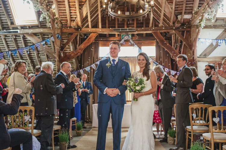 Pretty Blue Country Barn Spring Wedding http://karenflowerphotography.com/