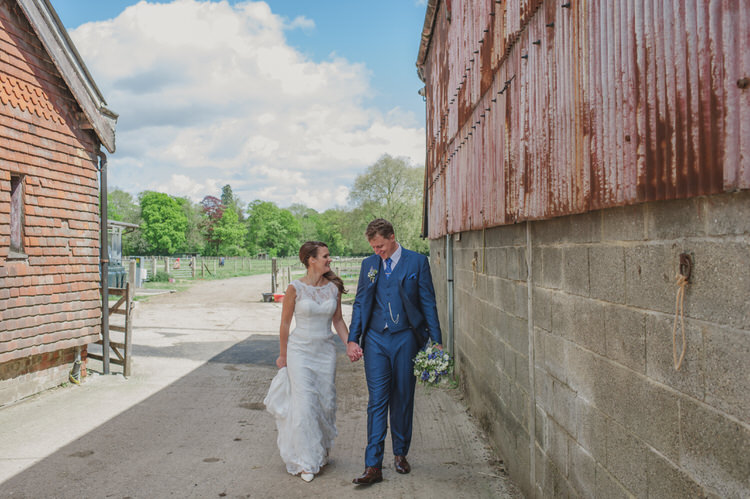Pretty Blue Country Barn Spring Wedding http://karenflowerphotography.com/
