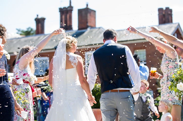 Pastel Country Garden Wedding http://www.katherineashdown.co.uk/
