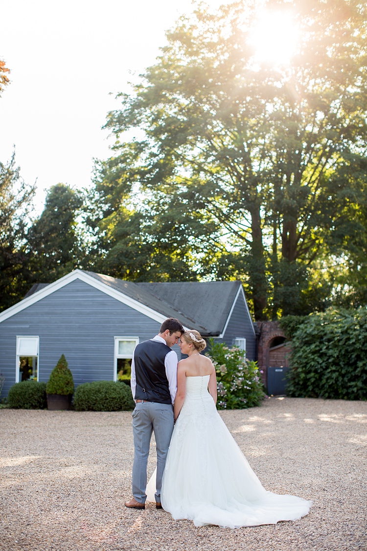Pastel Country Garden Wedding http://www.katherineashdown.co.uk/