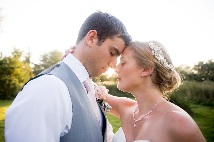 Pastel Country Garden Wedding http://www.katherineashdown.co.uk/