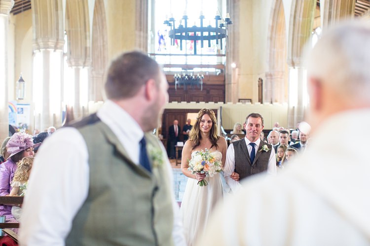 Natural Soft Stylish Luxe Wedding http://www.katherineashdown.co.uk/
