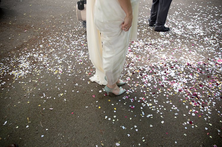 Natural Soft Stylish Luxe Wedding http://www.katherineashdown.co.uk/