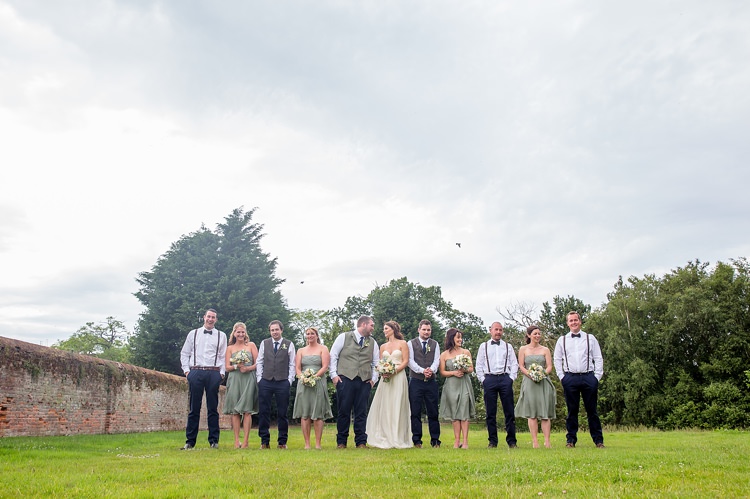 Natural Soft Stylish Luxe Wedding http://www.katherineashdown.co.uk/