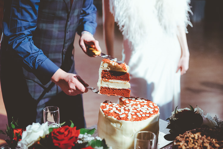 Red Velvet Cake Alternative Vintage Glamorous Wedding www.photo.shuttergoclick.com
