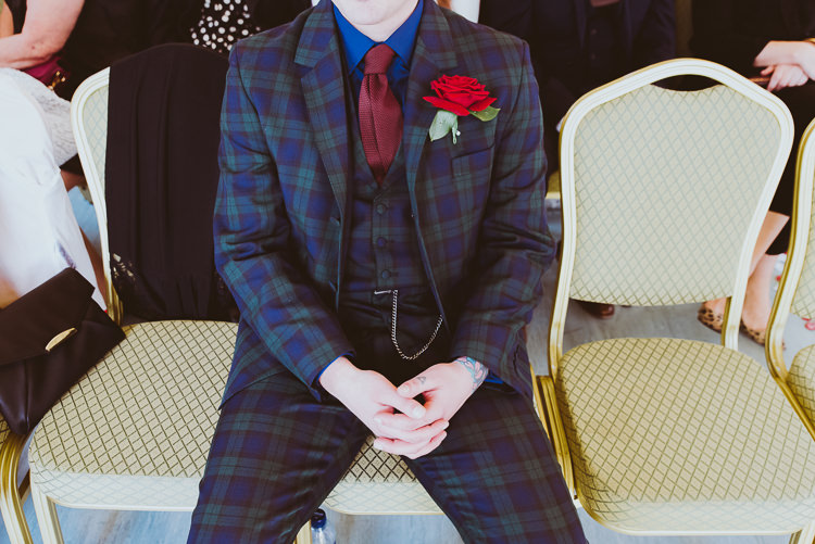Mod Tartan Suit Groom Red Blue Green Alternative Vintage Glamorous Wedding www.photo.shuttergoclick.com