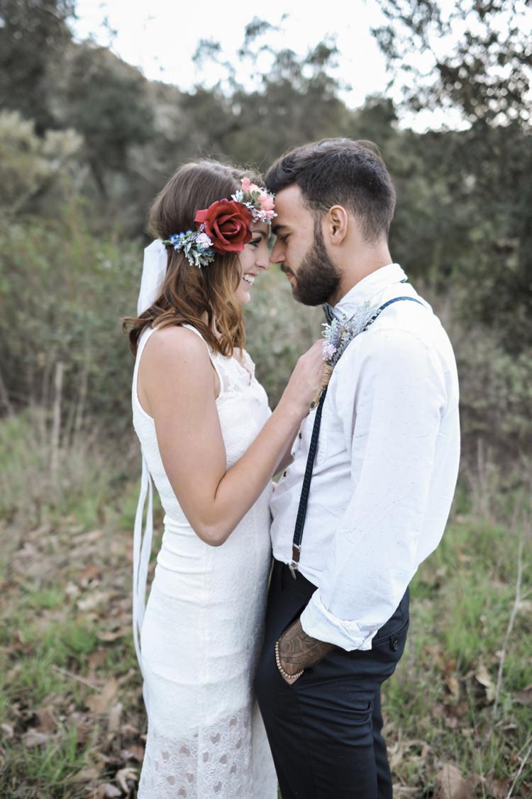 Hip Bohemian Styled Elopement http://www.kylieraephotography.com/