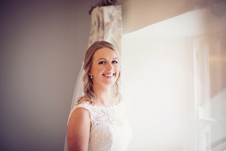 Bride Bridal Hair Make Up Short Curls Alpine Winter Christmas Wedding http://www.tireedawson.co.uk/
