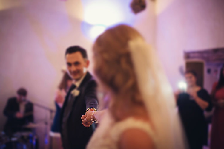 Alpine Winter Christmas Wedding http://www.tireedawson.co.uk/