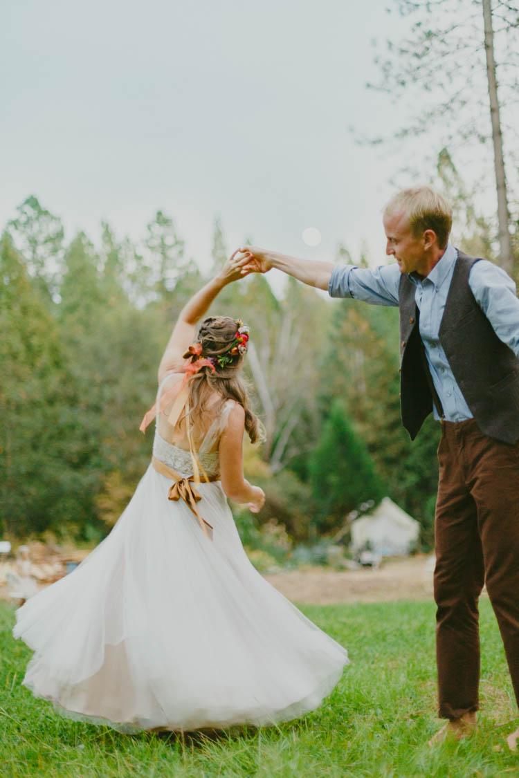 Farmer's Wedding Forest http://www.lenkalandphotography.com/