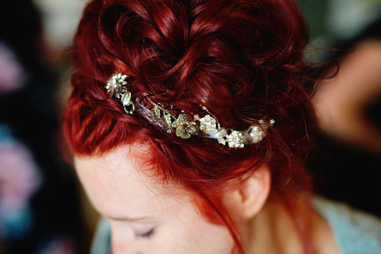 Bride Bridal Hair Red Vine Accessory Informal Hand Made Beach Wedding http://www.lydiastampsphotography.com/