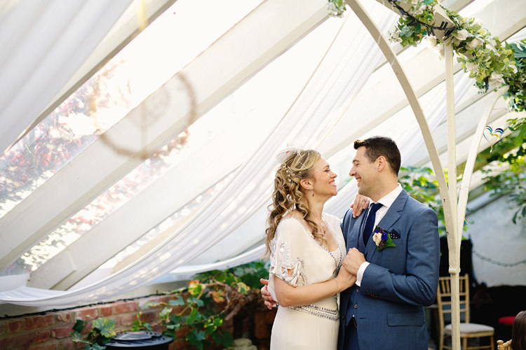 Fresh Fun Rainbow Garden Wedding http://www.lydiastampsphotography.com/