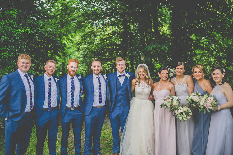 Chilled Stylish Countryside Wedding http://mementophotography.ie/
